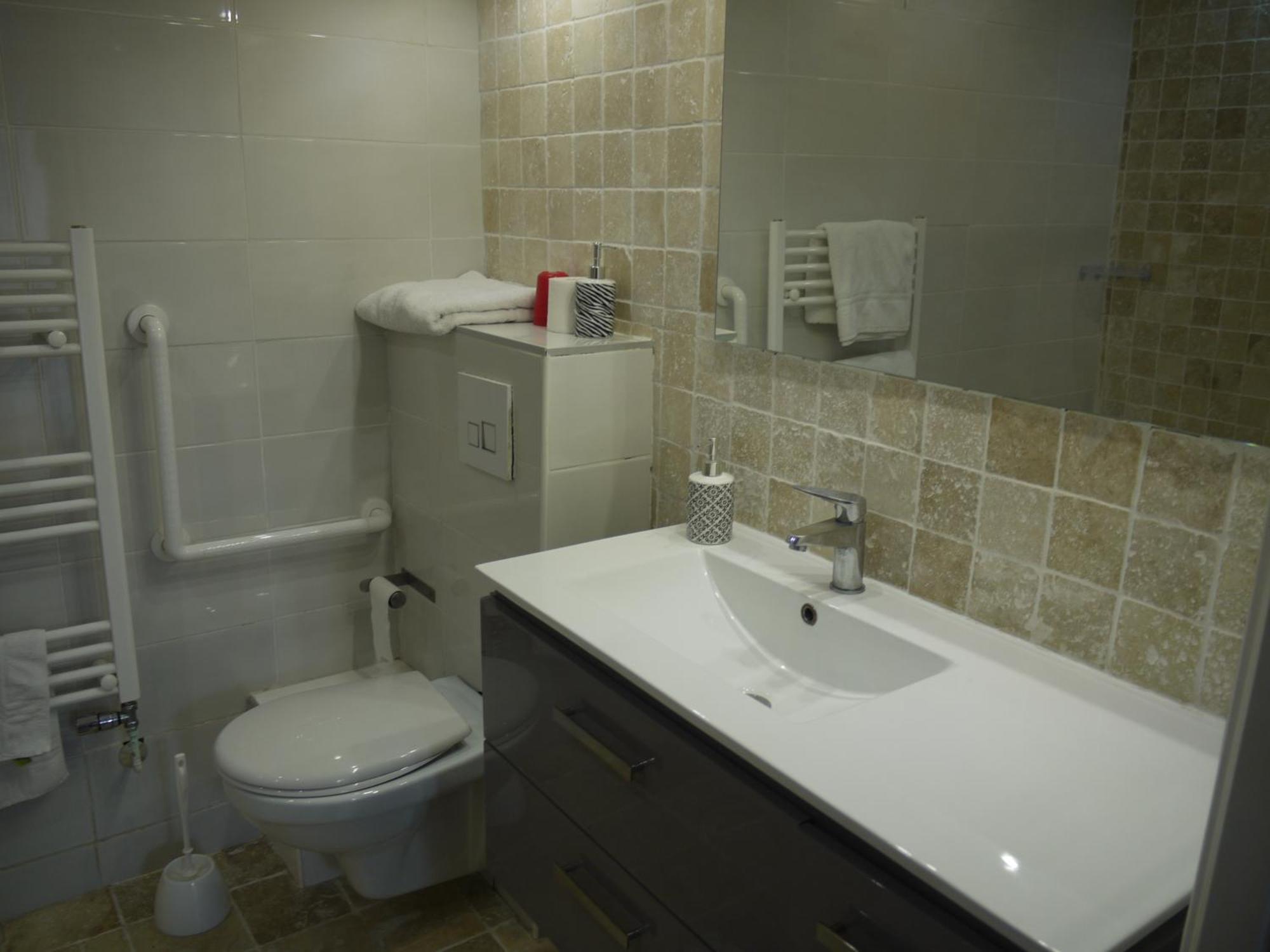 Hotel Karina Jarnac Luaran gambar